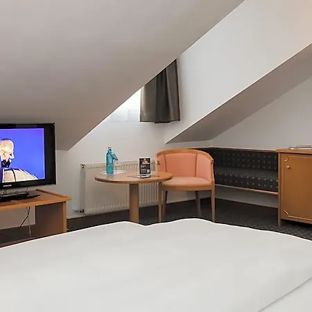 Alekto Hotel 4*