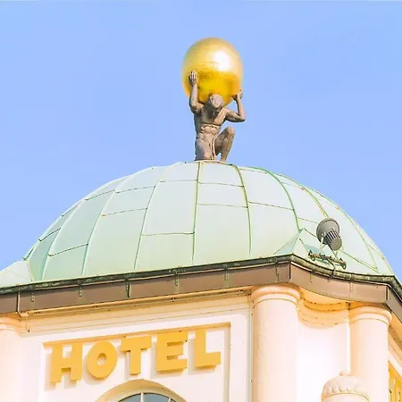 Hotel Alekto