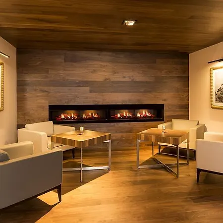 Alekto Hotel 4*